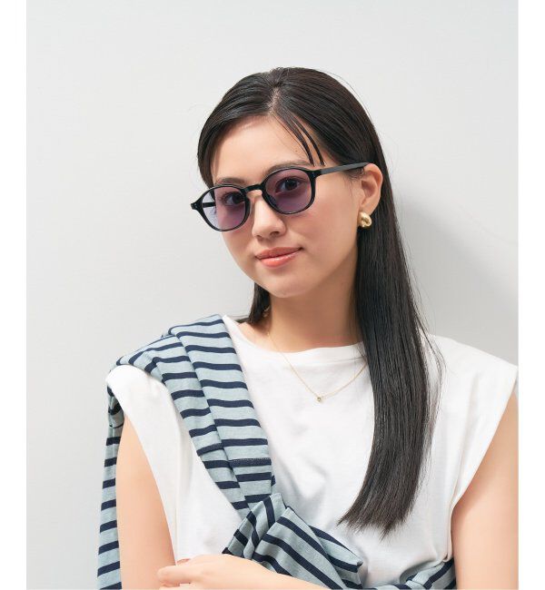  「ウェリントン型 調光サングラス レンズの色が変わるサングラス Zoff | YURIE OUTDOOR EDITION」|サングラス|