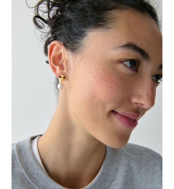 kate spade new york「スペード フラワー パール ドロップ ピアス」|ピアス|