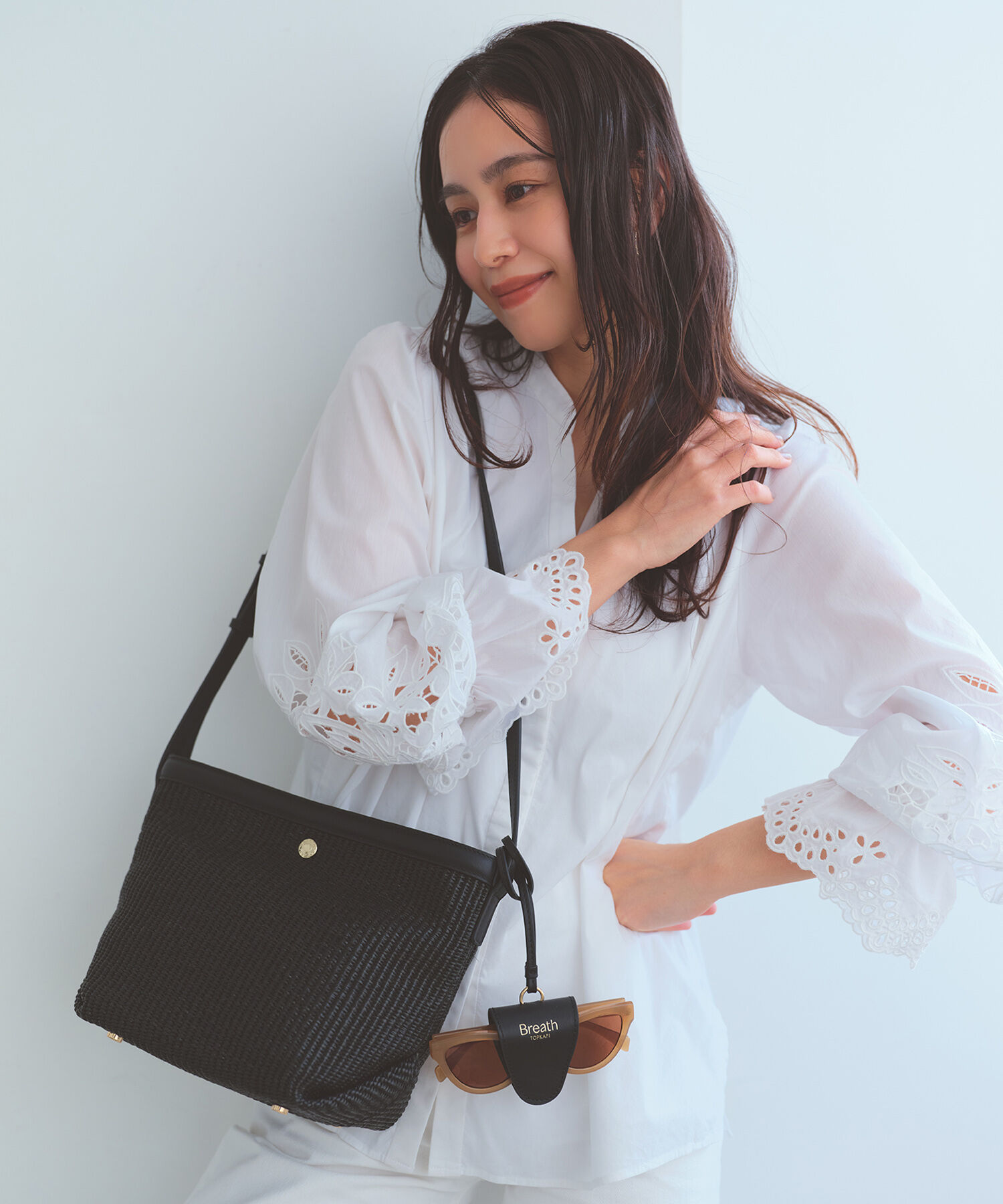 TOPKAPI BREATH「【Breath TOPKAPI】サングラスホルダー付き レザーコンビ カゴ ショルダーバッグ 」|ショルダー・メッセンジャー|