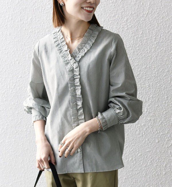 SHIPS any「SHIPS any:〈手洗い可能〉ストライプ フリル Vネック シャツ ブラウス」|シャツ・ブラウス|オリーブ