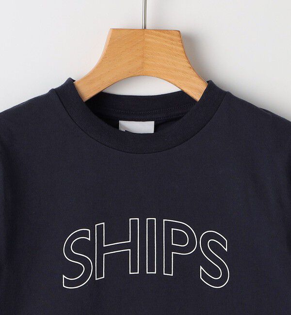 SHIPS KIDS「 【WEB限定】SHIPS KIDS:100～160cm / SHIPS ラウンド プリント ロゴ ロングスリーブ Tシャツ」|Tシャツ・カットソー|