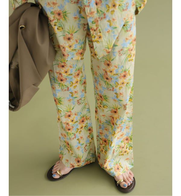 Spick and Span「VIAN / ヴィアン 別注 Flower Easy Wide Pants」|スラックス|