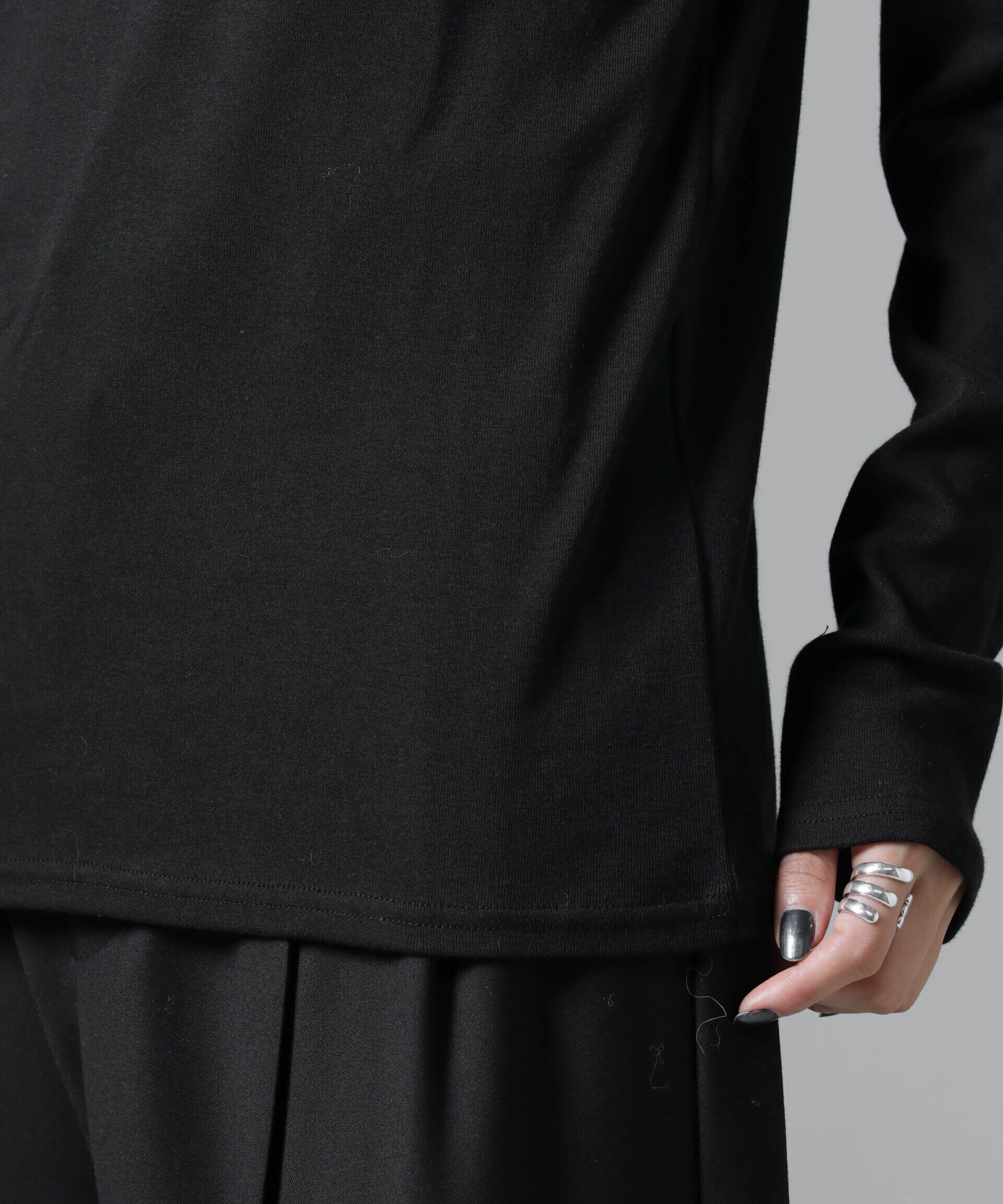 nano･universe「ジンジャー吸湿発熱抗菌防臭クルーネックカットソー」|Tシャツ・カットソー|