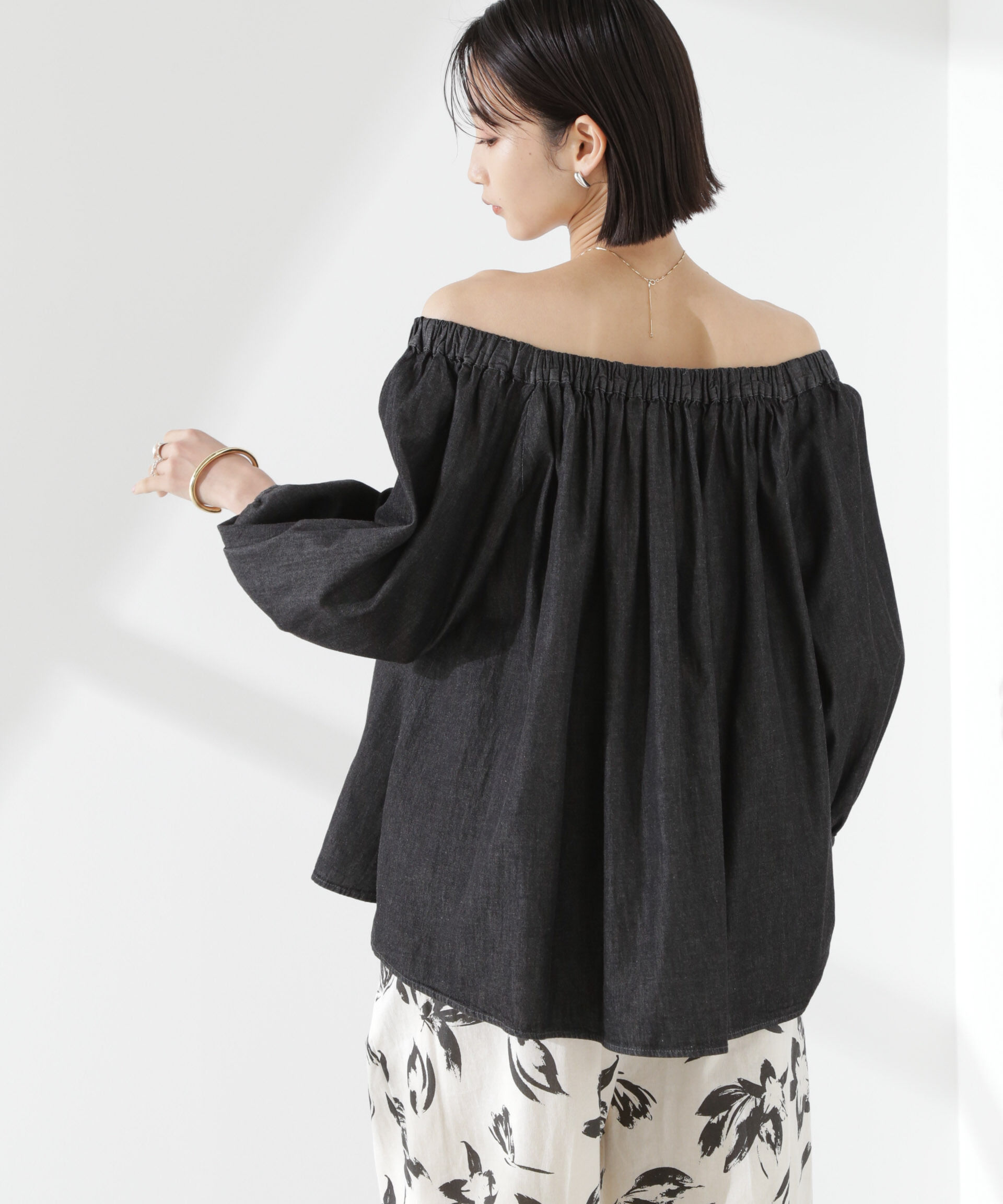 nano･universe「ライトデニムギャザーブラウス(セットアップ可)」|シャツ・ブラウス|