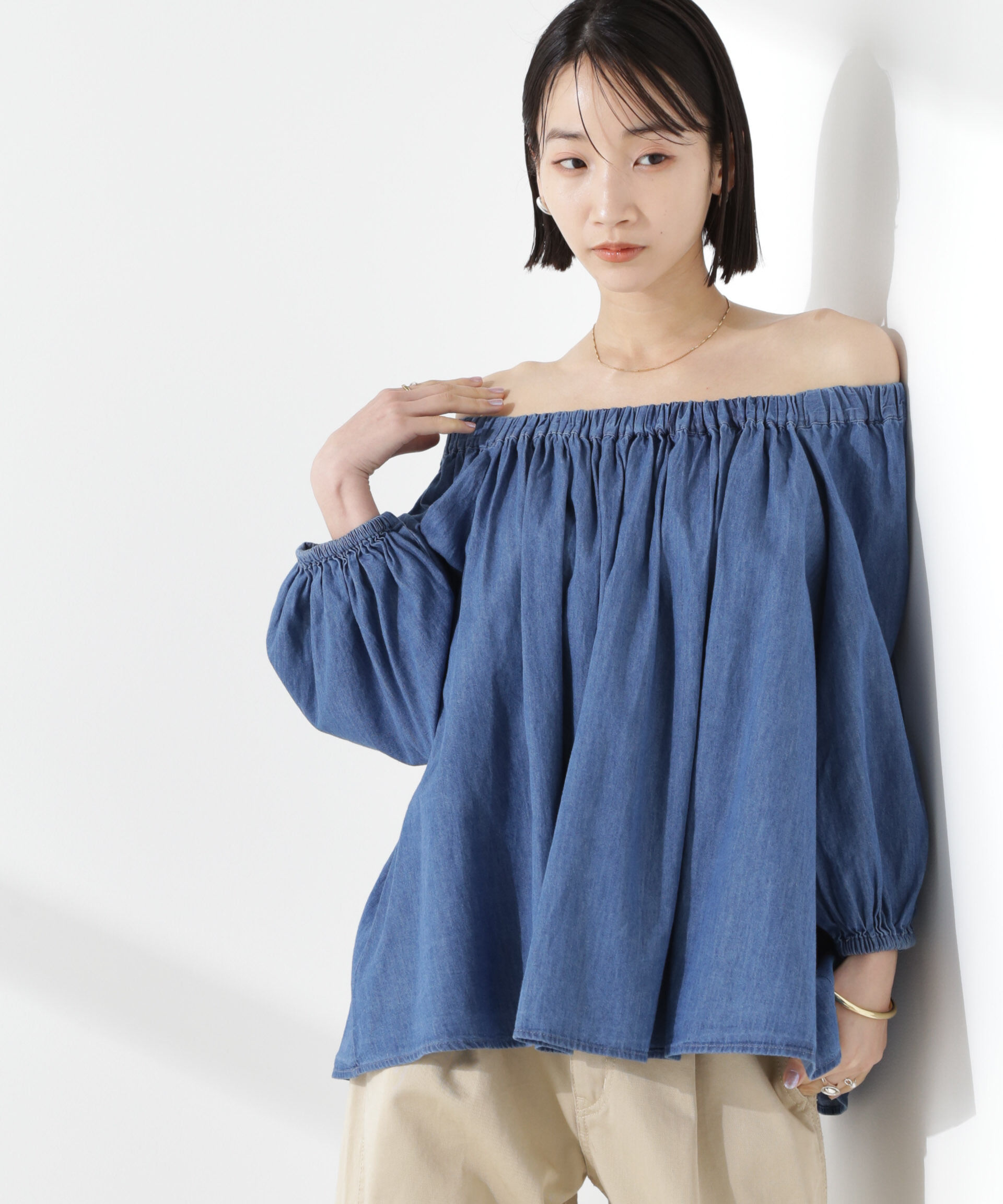 nano･universe「ライトデニムギャザーブラウス(セットアップ可)」|シャツ・ブラウス|