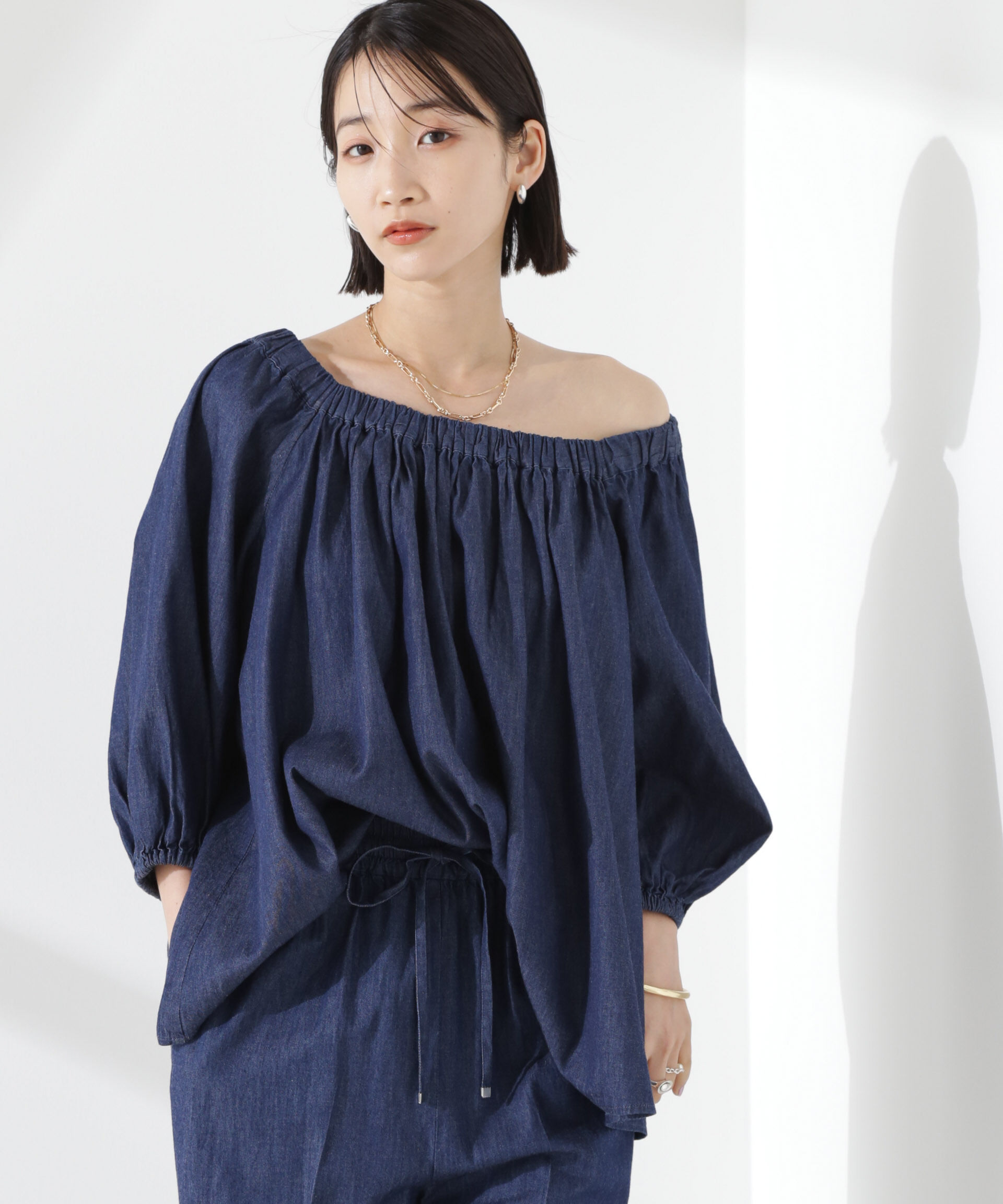 nano･universe「ライトデニムギャザーブラウス(セットアップ可)」|シャツ・ブラウス|ネイビー
