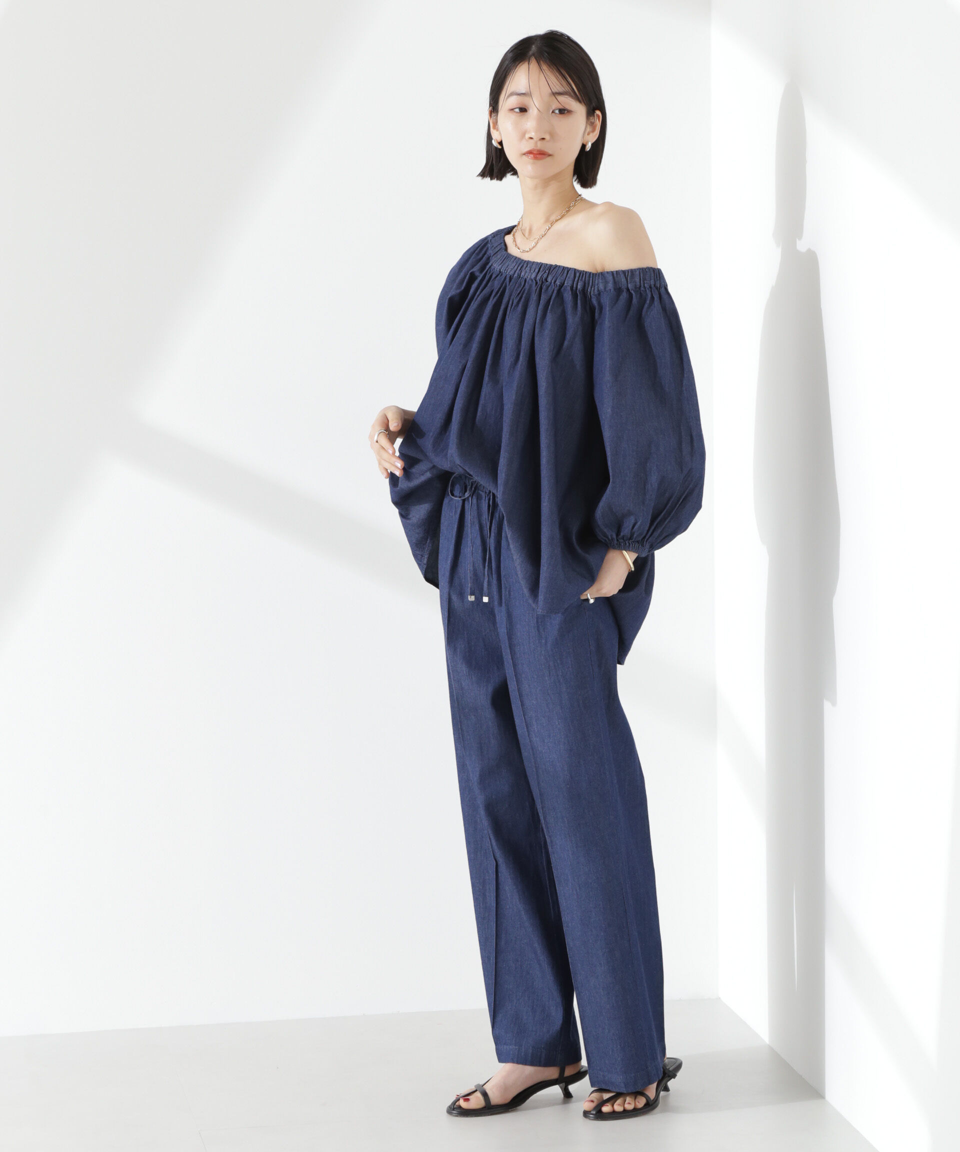 nano･universe「ライトデニムギャザーブラウス(セットアップ可)」|シャツ・ブラウス|