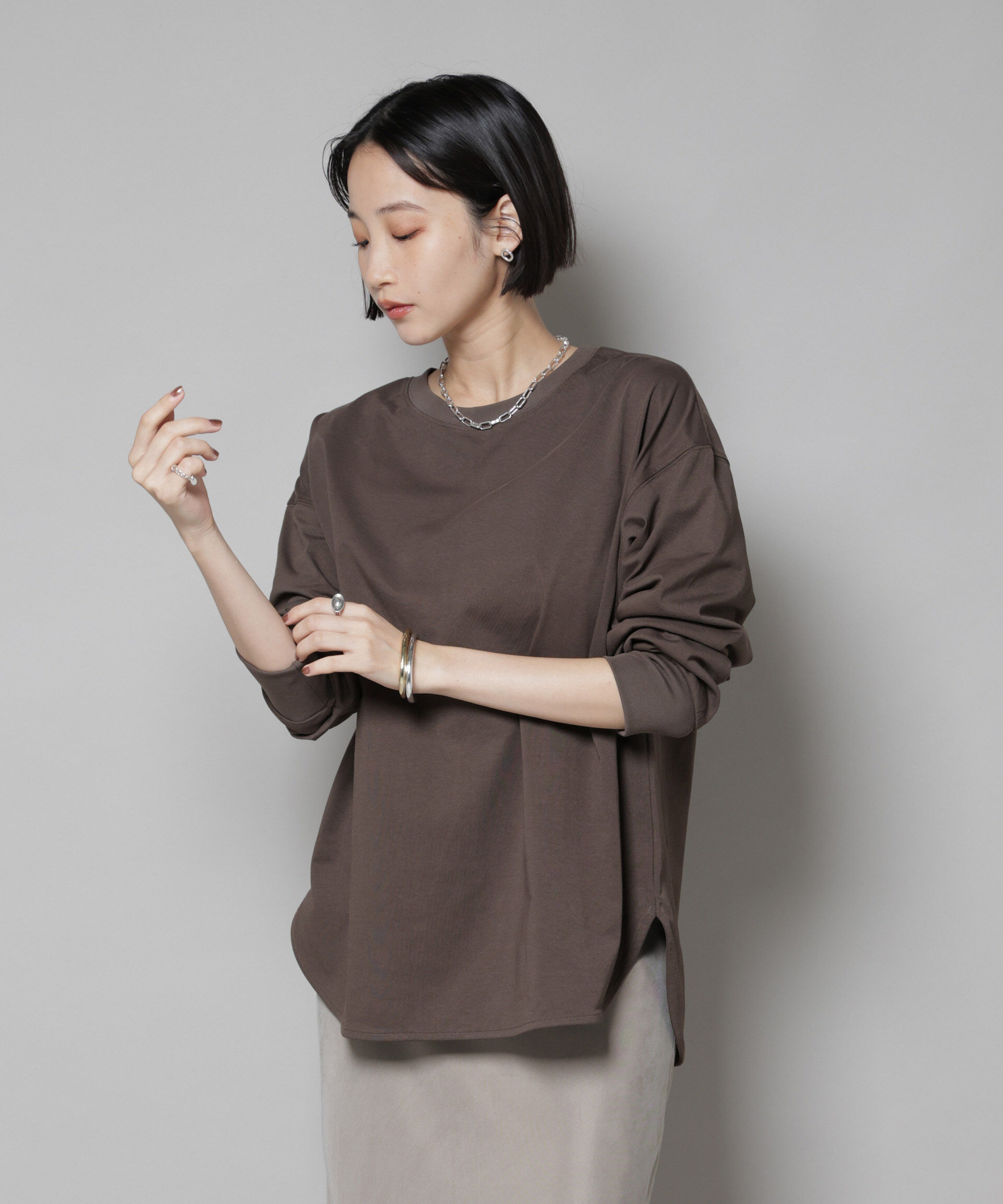 nano･universe「CVCプレーティング天竺ラウンドヘムカットトップス」|Tシャツ・カットソー|