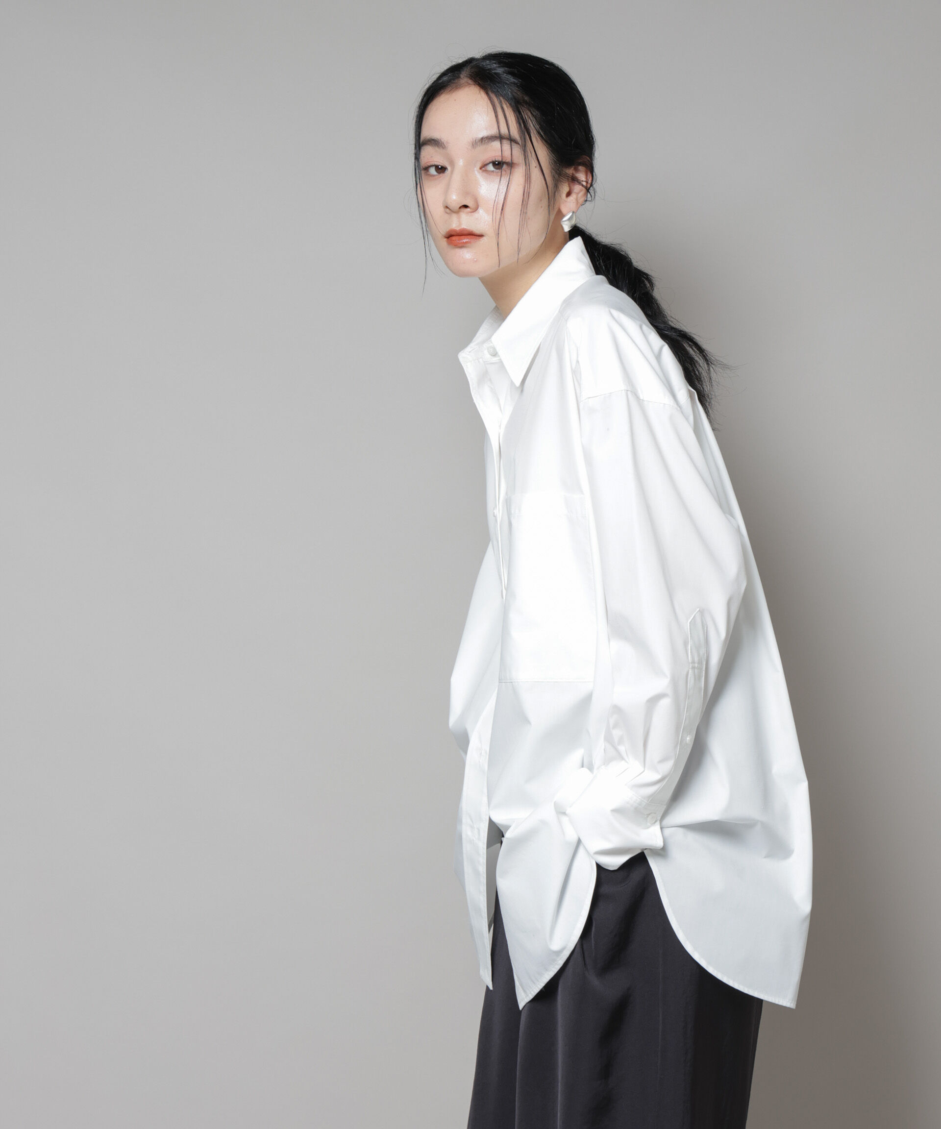 nano･universe「バッククロスオーバーシャツ」|シャツ・ブラウス|