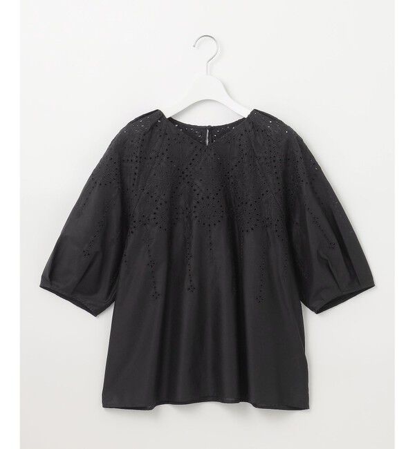 自由区「【カタログ掲載・洗える】エンブロイダリーローン ブラウス」|シャツ・ブラウス|