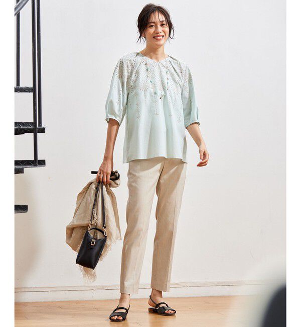 自由区「【カタログ掲載・洗える】エンブロイダリーローン ブラウス」|シャツ・ブラウス|