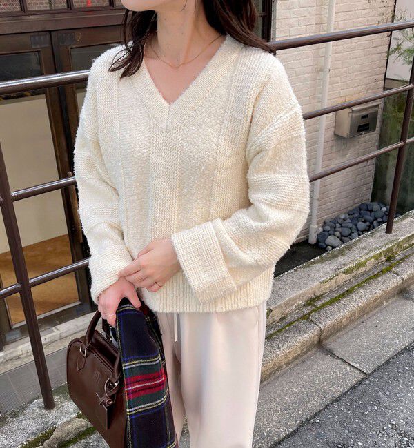 fredy emue「ブークレニットVネックプルオーバー」|ニット・セーター|