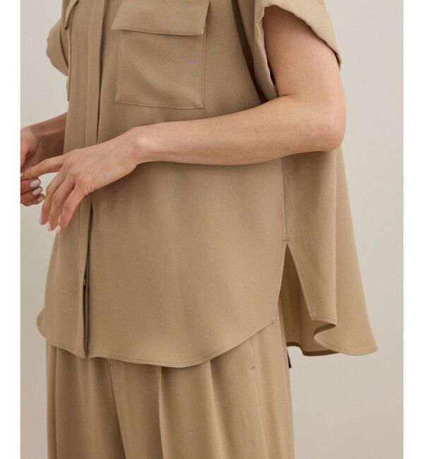 ROPE「【洗える・カセット服】バックサテンフラップブラウス/お仕事・通勤・セットアップ対応【ドラマ着用】」|シャツ・ブラウス|