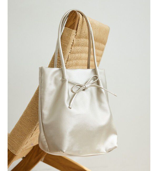 ROPE PICNIC PASSAGE「洗えるバッグ リボンディティールトートバッグ/イージーケア」|トートバッグ|シルバー系(94)