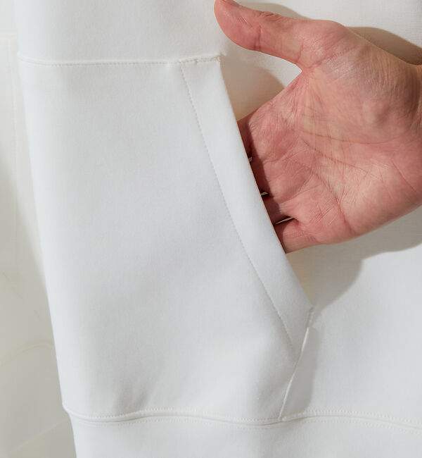 ABAHOUSE「シルキー ダンボール ロゴ プルオーバー パーカー」|パーカー|