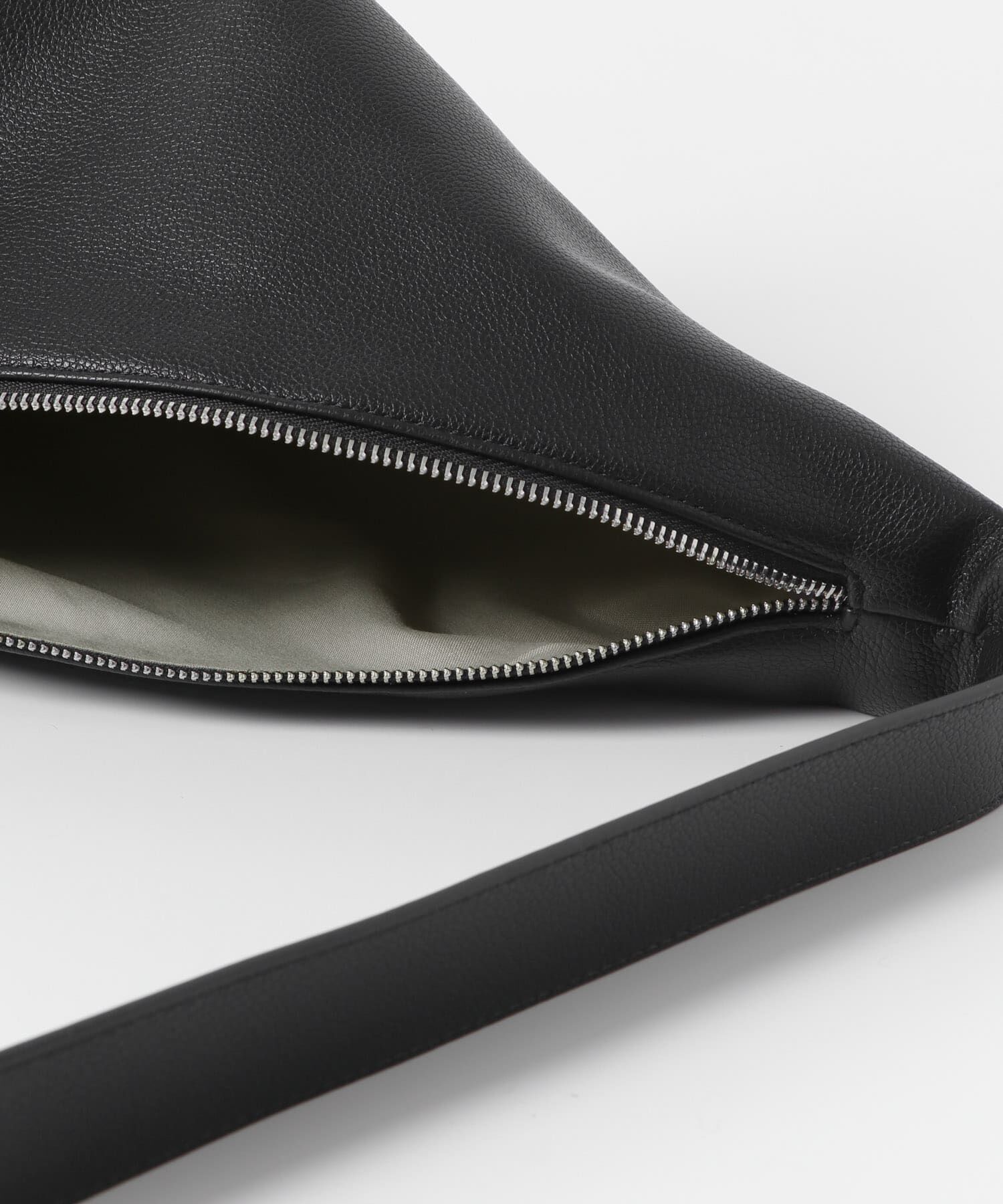 RODE SKO「ワンショルダーボディバッグ」|ショルダー・メッセンジャー|