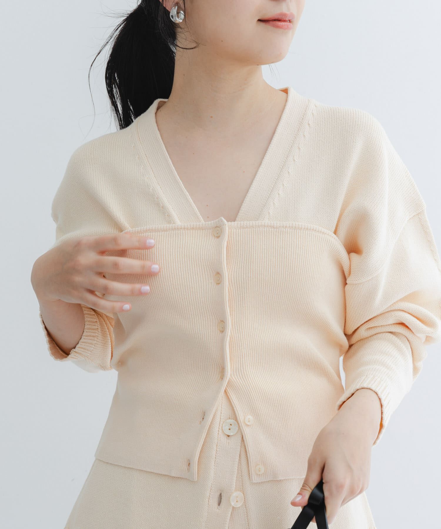 URBAN RESEARCH ROSSO「ボタンデザインベアトップ」|ニット・セーター|