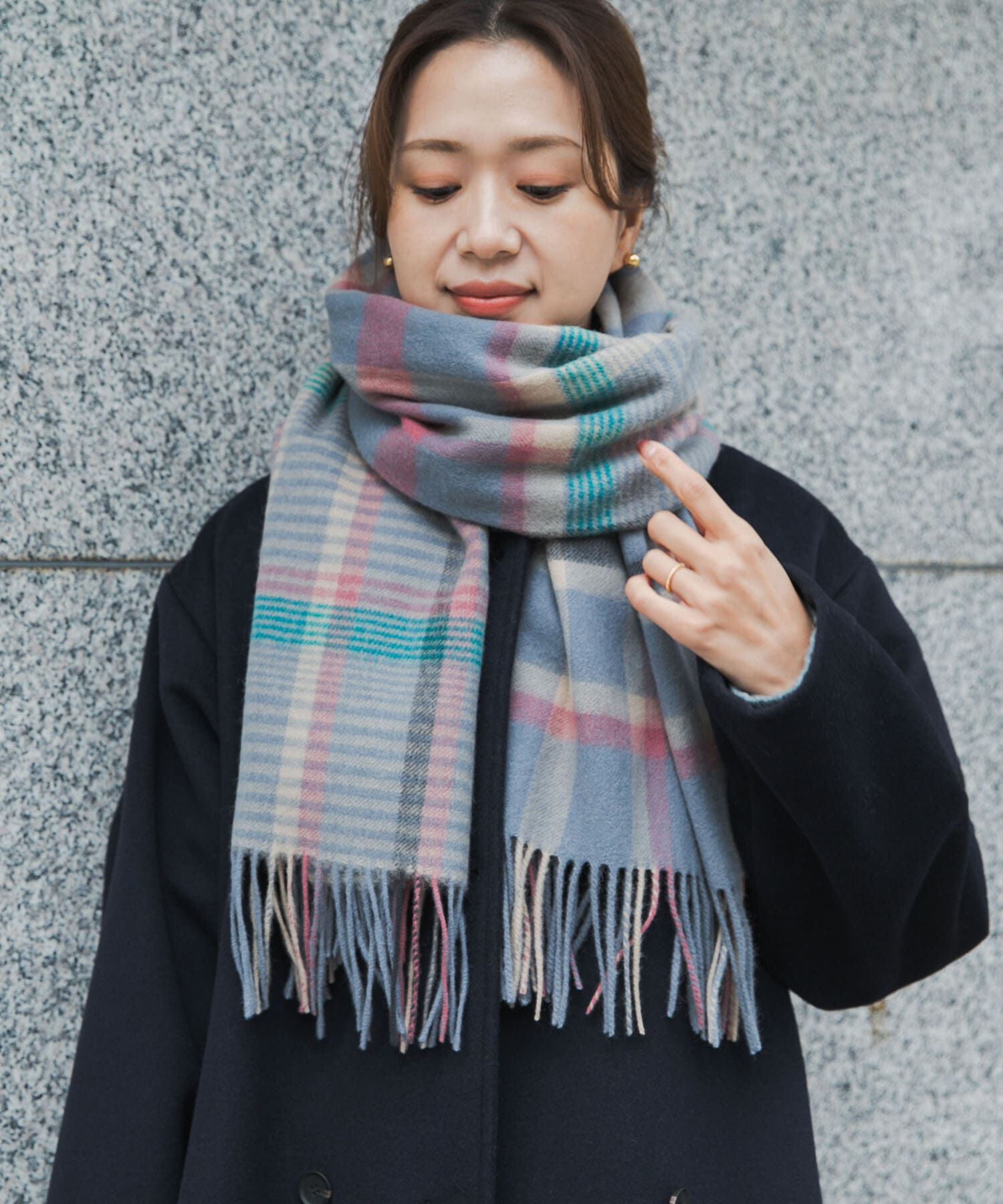 URBAN RESEARCH DOORS「ウールチェックストール」|ストール|グレー