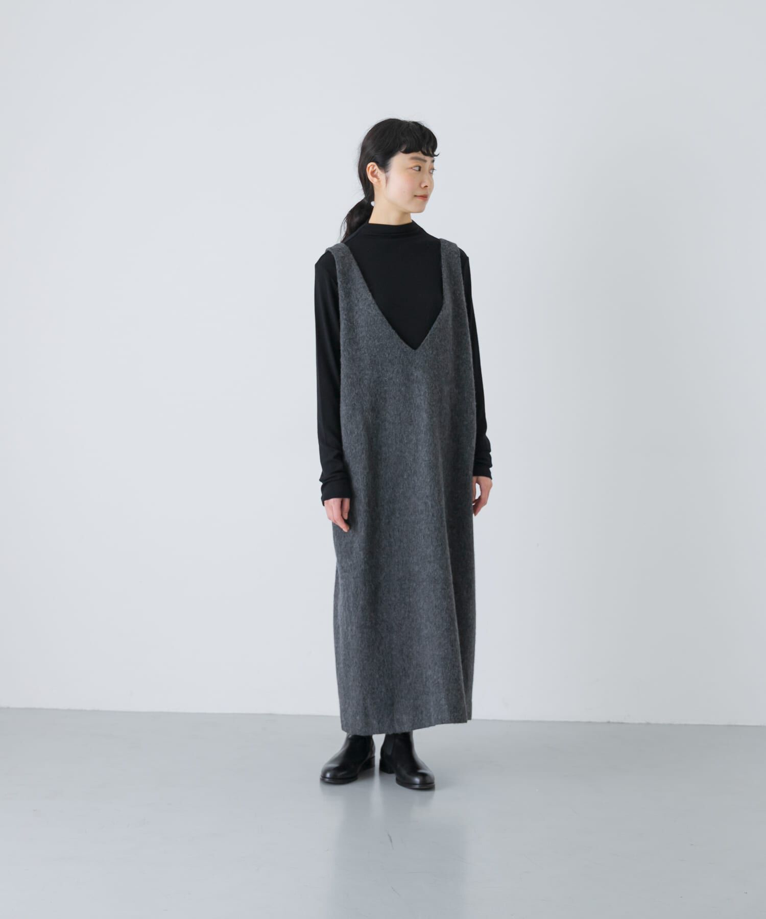 かぐれ「Vネックウールシャギーワンピース」|ワンピース|