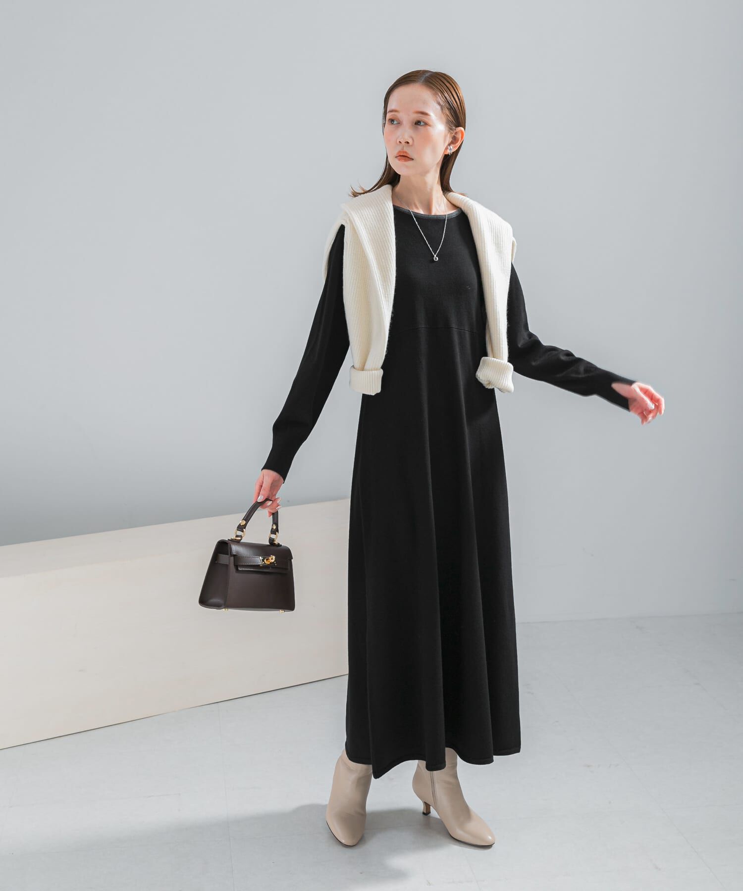 URBAN RESEARCH ROSSO「ウォシャブルフレアシルエットニットワンピース」|ワンピース|