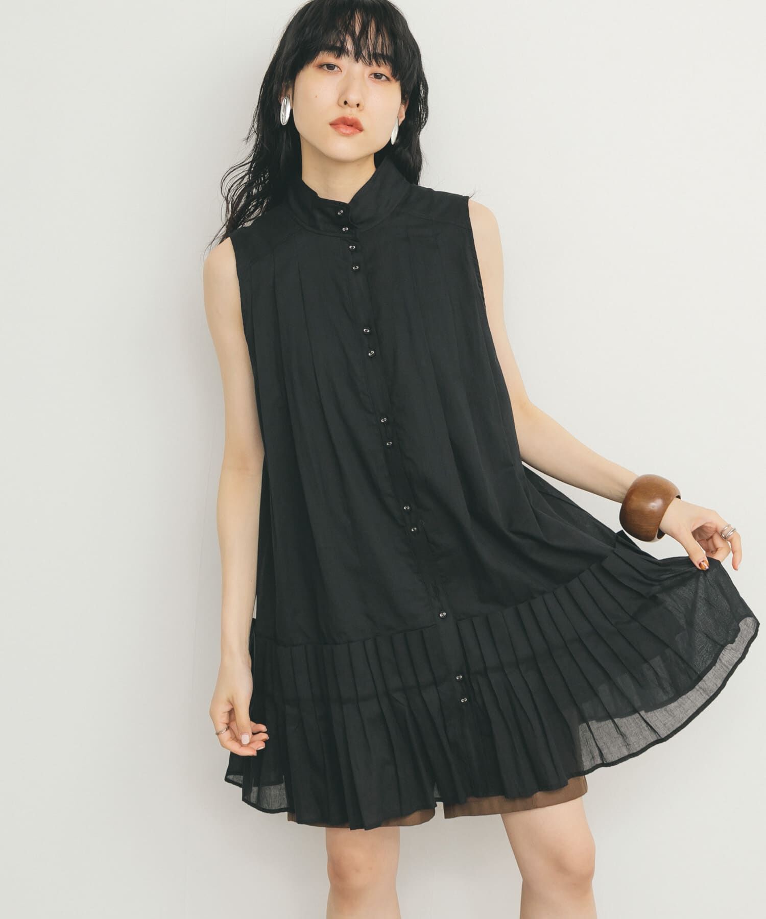  「スリーブレスタックプリーツワンピース」|ワンピース|