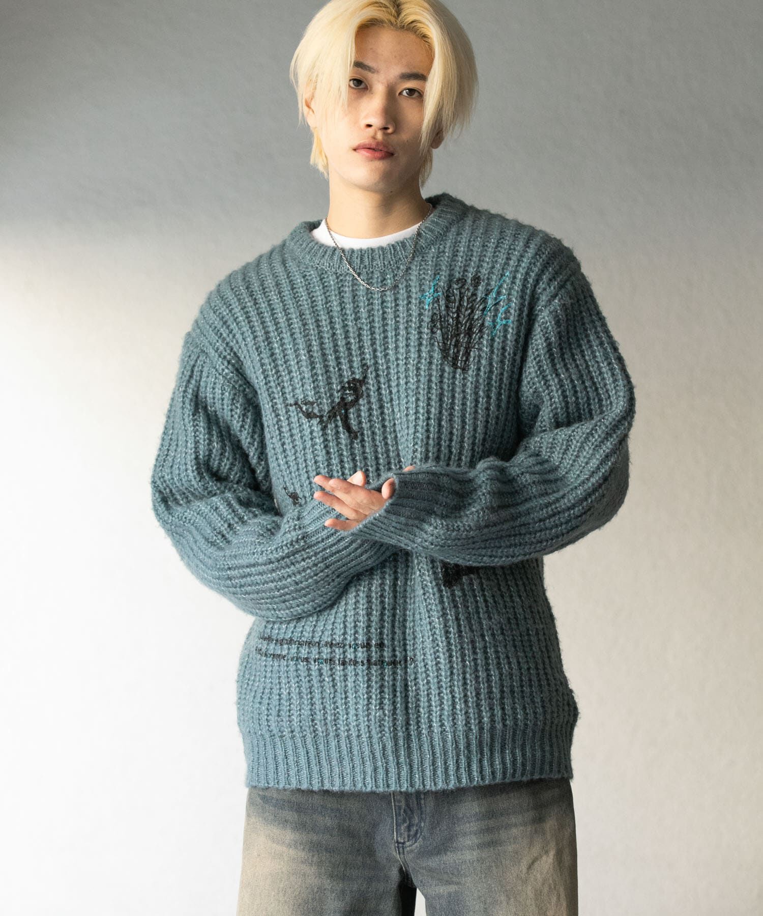 SENSE OF PLACE by URBAN RESEARCH「グラフィックプリントルーズクルーネックニット」|ニット・セーター|