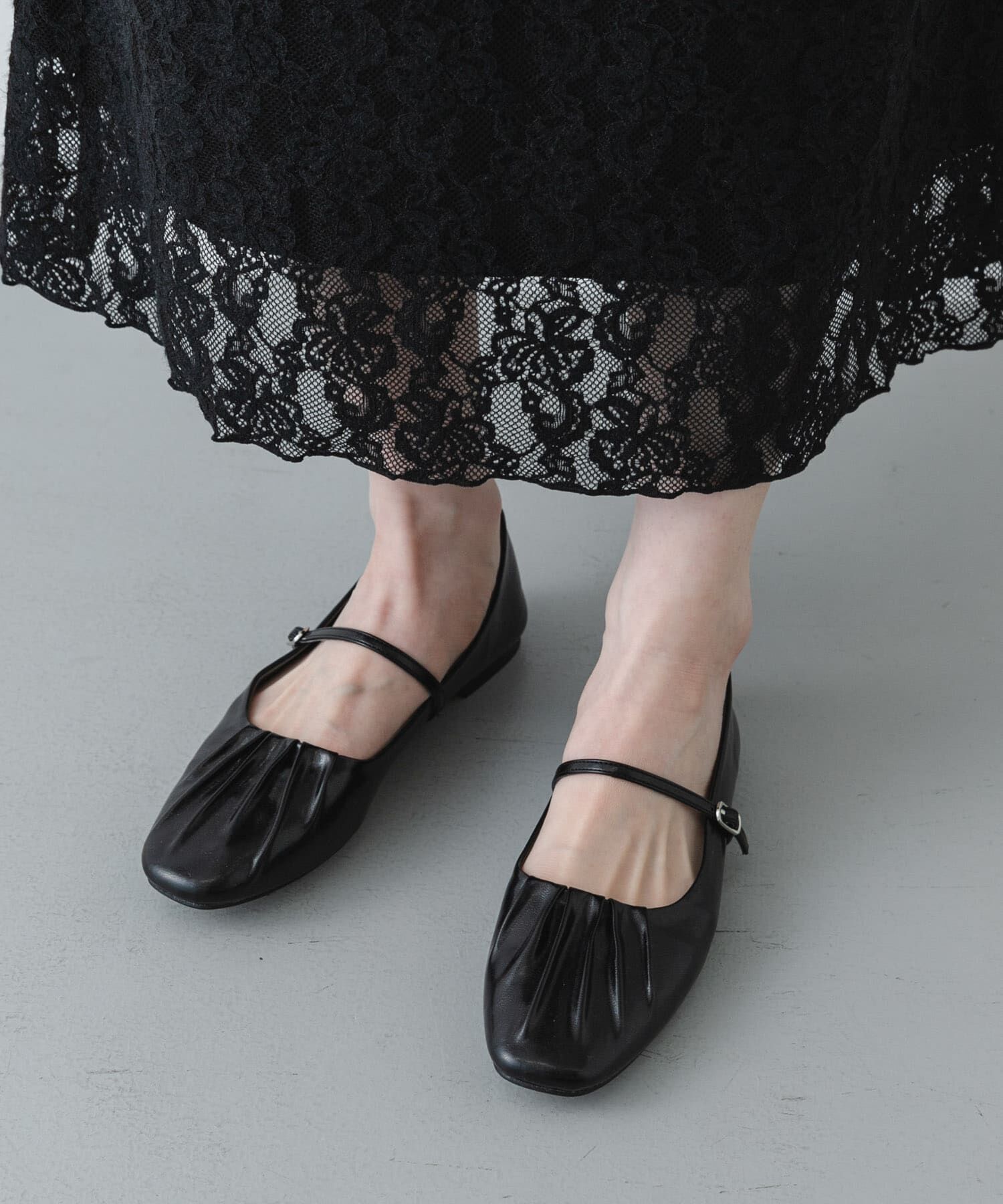 SENSE OF PLACE by URBAN RESEARCH「『抗菌/消臭』ギャザーフラットパンプス」|パンプス|