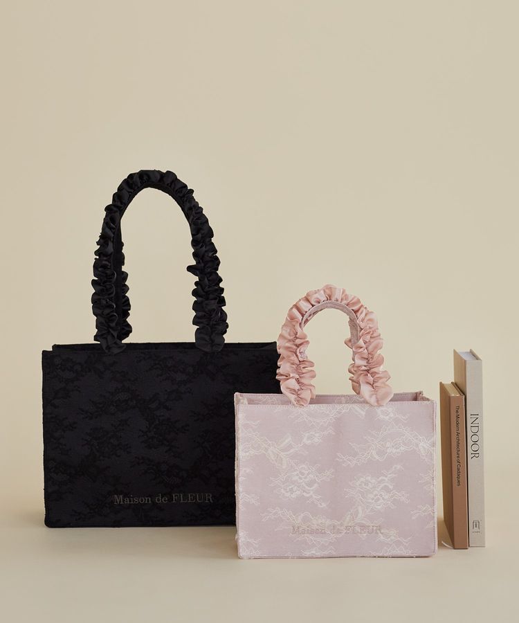 Maison de FLEUR「レースフリルハンドルスクエアトートMバッグ」|トートバッグ|