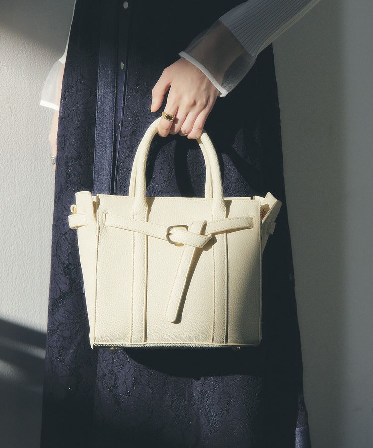 YECCA VECCA「2wayベルトデザインハンドバッグ」|ハンドバッグ|