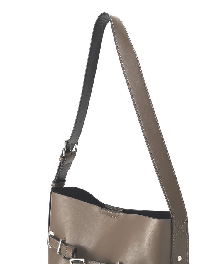 YECCA VECCA「【A4対応】ベルトデザインワンハンドルショルダーバッグ」|ショルダー・メッセンジャー|