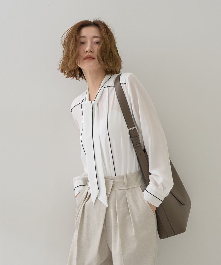 YECCA VECCA「【A4対応】ベルトデザインワンハンドルショルダーバッグ」|ショルダー・メッセンジャー|