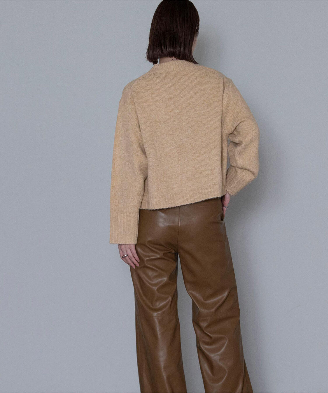 ur's「クルーネッククロップドオーバーサイズニット」|ニット・セーター|