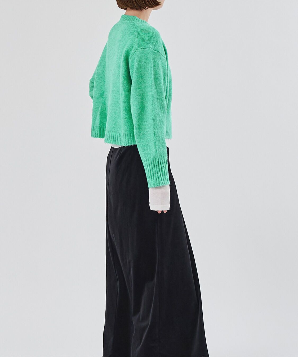 ur's「クルーネッククロップドオーバーサイズニット」|ニット・セーター|