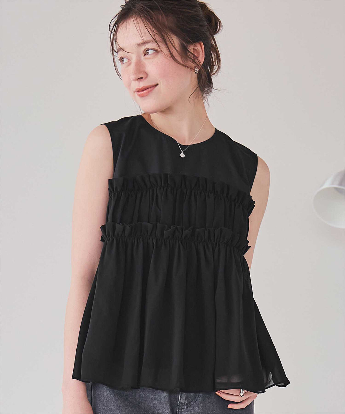 titivate「【赤埴奈津子さんS/Sコラボアイテム】シフォンフリルドッキングトップス」|Tシャツ・カットソー|ブラック