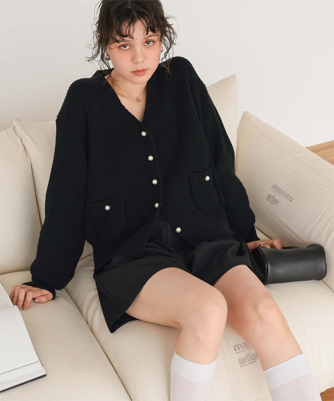 titivate「ポケット付きパールボタンニットカーディガン」|カーディガン|