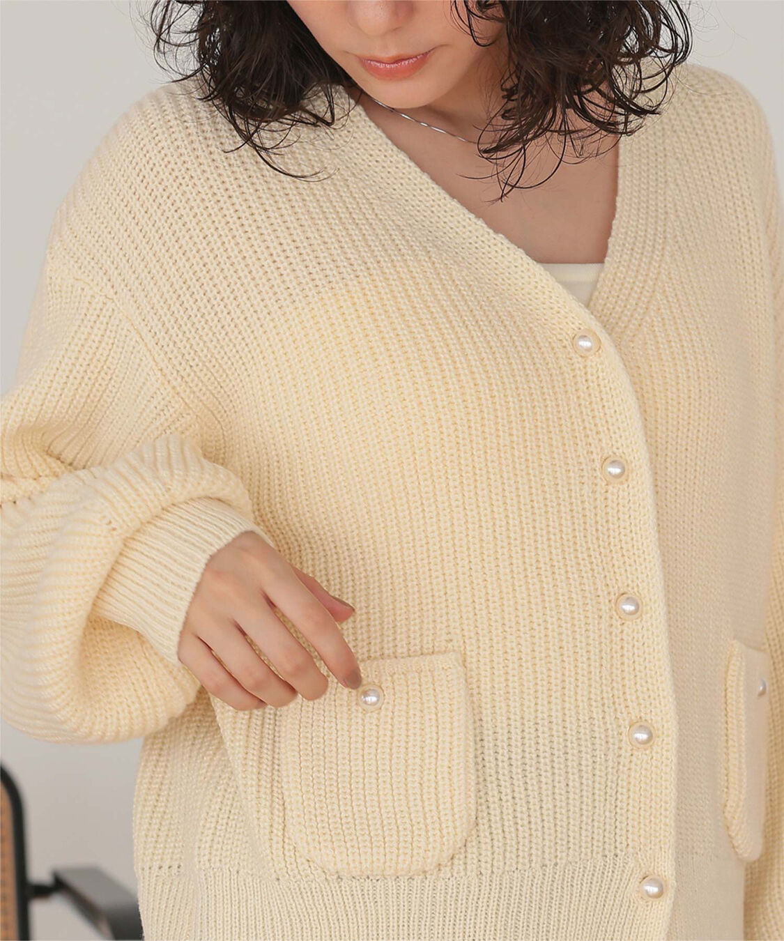 titivate「ポケット付きパールボタンニットカーディガン」|カーディガン|