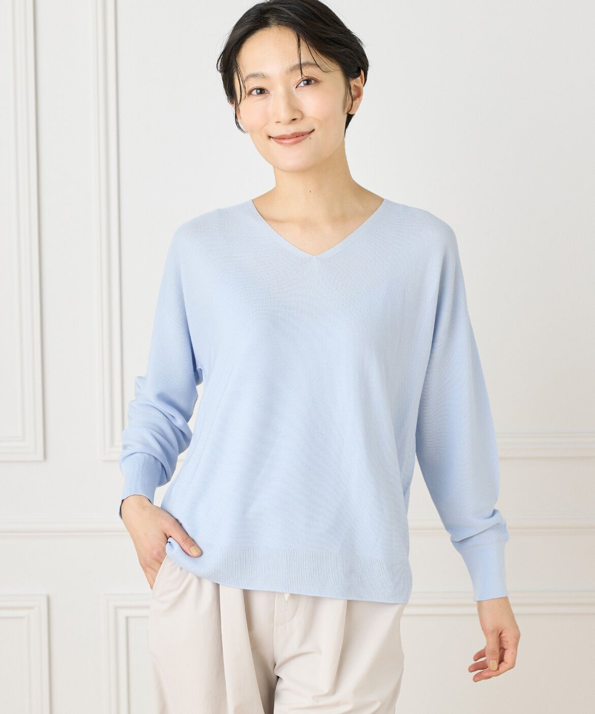 DAY by DAY it&rsquo;s international「ホールガーメントVネックニット《Cuoo》」|ニット・セーター|サックス3