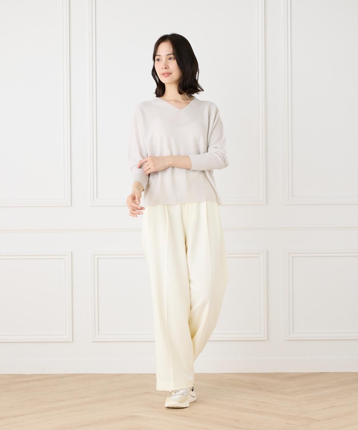 DAY by DAY it&rsquo;s international「ホールガーメントVネックニット《Cuoo》」|ニット・セーター|