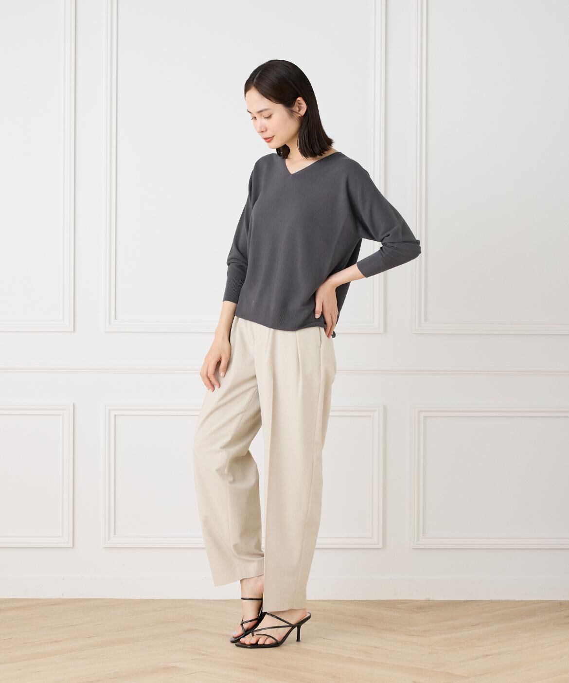 DAY by DAY it&rsquo;s international「ホールガーメントVネックニット《Cuoo》」|ニット・セーター|