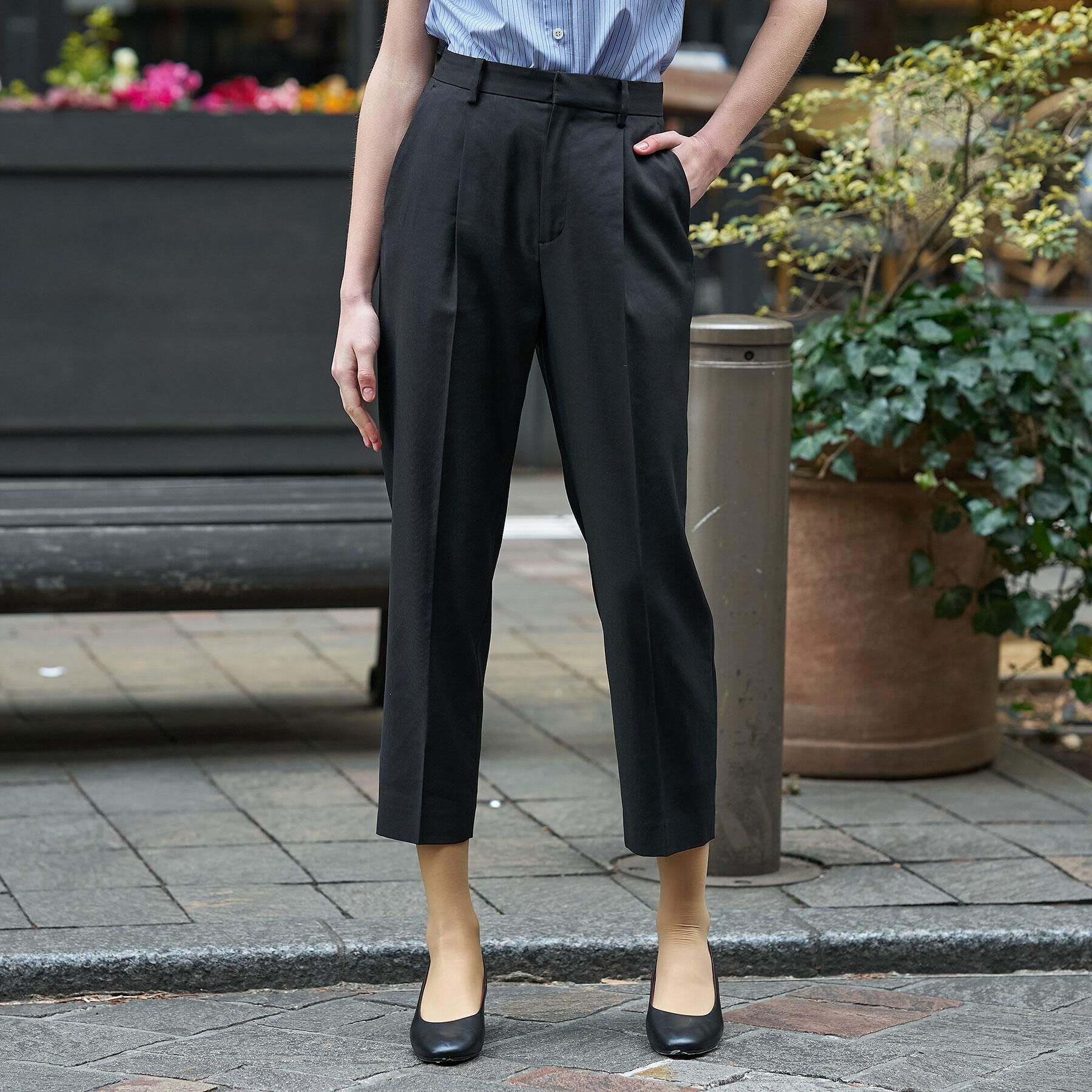 DRESSTERIOR「コットンリネンタックテーパードパンツ」|その他|