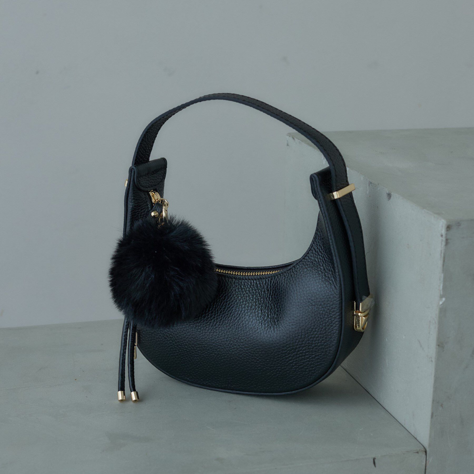 GALLEST「【MILLELA FIRENZE】ショルダームーンバッグ」|ショルダー・メッセンジャー|ブラック(019)