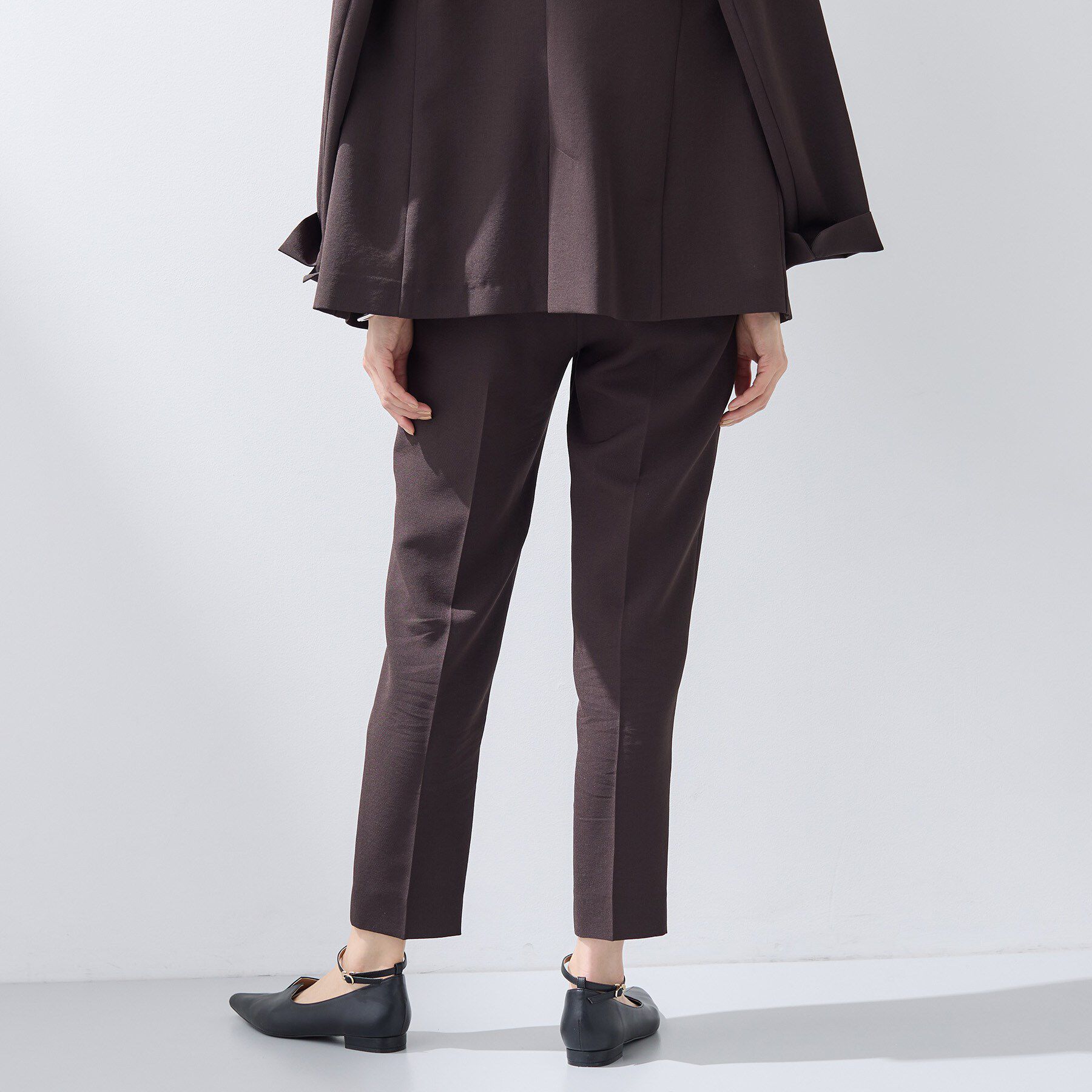 INDIVI「【洗える／UVケア／麻調】テーパードパンツ」|その他|