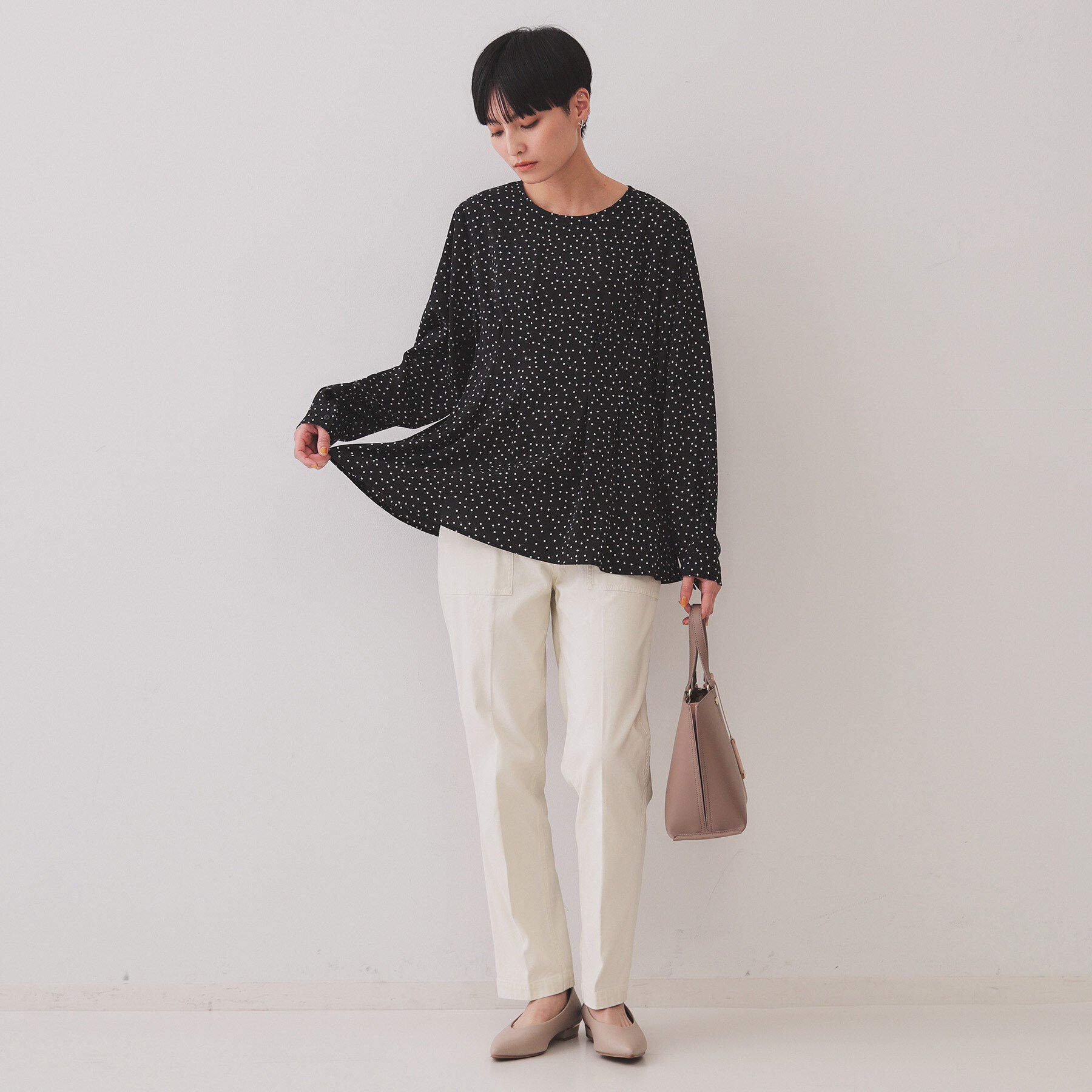 OPAQUE.CLIP「ドットプリントタックブラウス【洗濯機洗い可】」|シャツ・ブラウス|