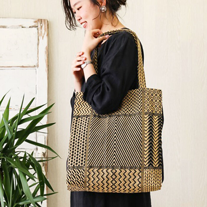 BACKYARD FAMILY「トートバッグ 肩掛け 大容量 通販 トートバック トート 手提げ スクエアトート スクエア型」|トートバッグ|