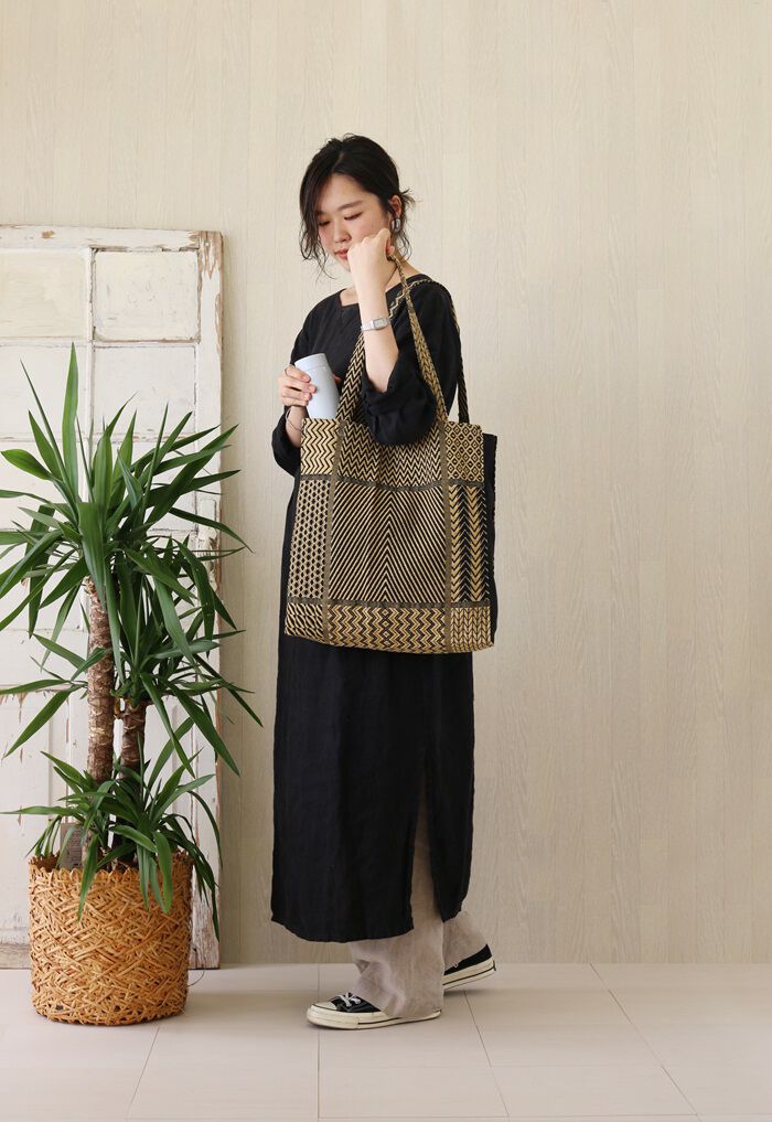 BACKYARD FAMILY「トートバッグ 肩掛け 大容量 通販 トートバック トート 手提げ スクエアトート スクエア型」|トートバッグ|