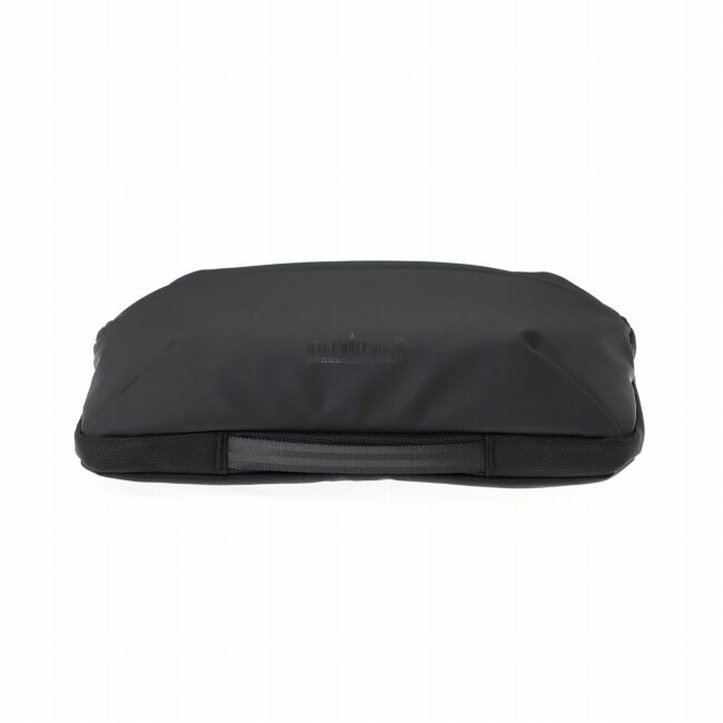 Manhattan Portage BLACK LABEL「VEG LEATHER METROGLIDE LAPTOP SLEEVE」|その他|
