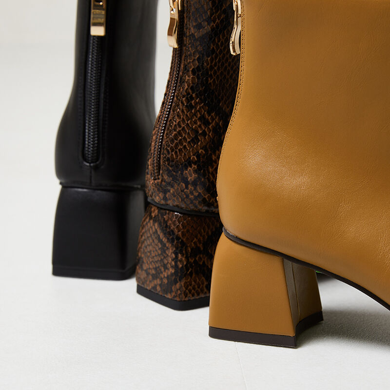 WA Oriental TRaffic「ラウンドトゥ変形ヒールブーツ/22407」|ショートブーツ|