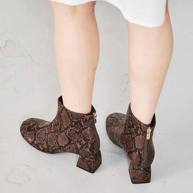 WA Oriental TRaffic「ラウンドトゥ変形ヒールブーツ/22407」|ショートブーツ|