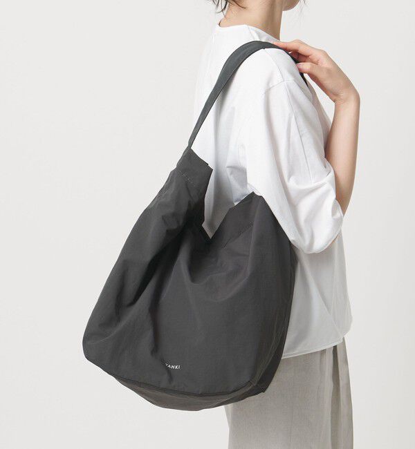 ODETTE E ODILE「＜YAHKI＞ N BIG SLD」|ショルダー・メッセンジャー|BLACK