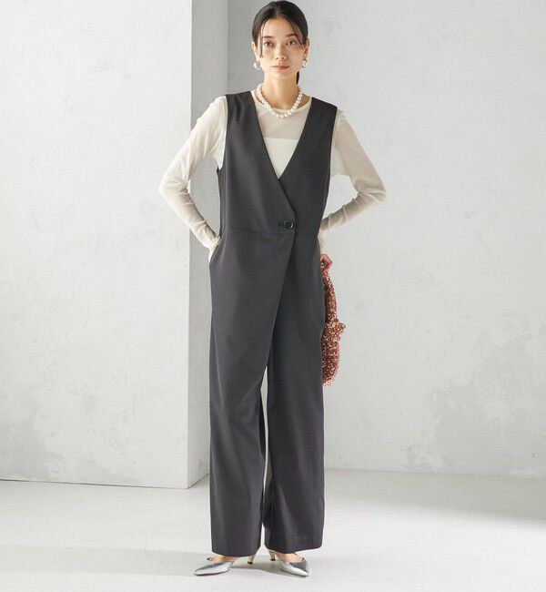 SHIPS for women「little black: 〈洗濯機可能〉ストレッチ ツイル フロント釦  Vネック オールインワン（セレモニー対応可）」|オールインワン|